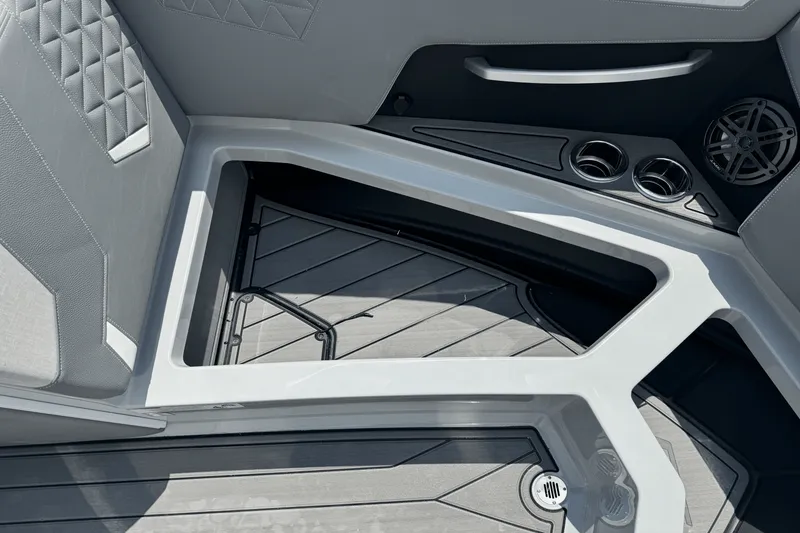 Slide: The Image of Nautique GS24SUPER AIR 2026 - 41