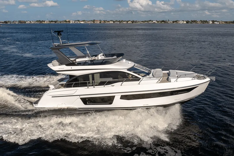 The Image of Azimut Fly 53 2026 - 0