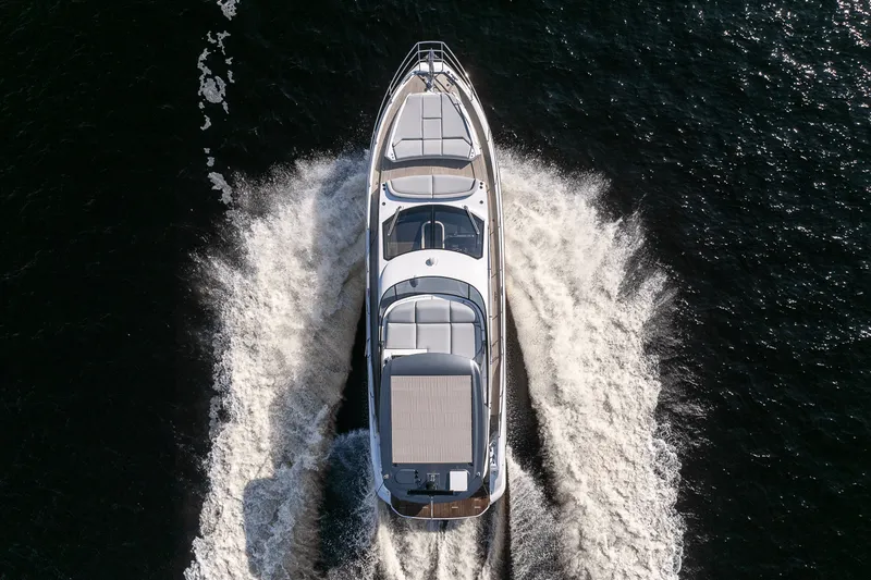 Slide: The Image of Azimut Fly 53 2026 - 4