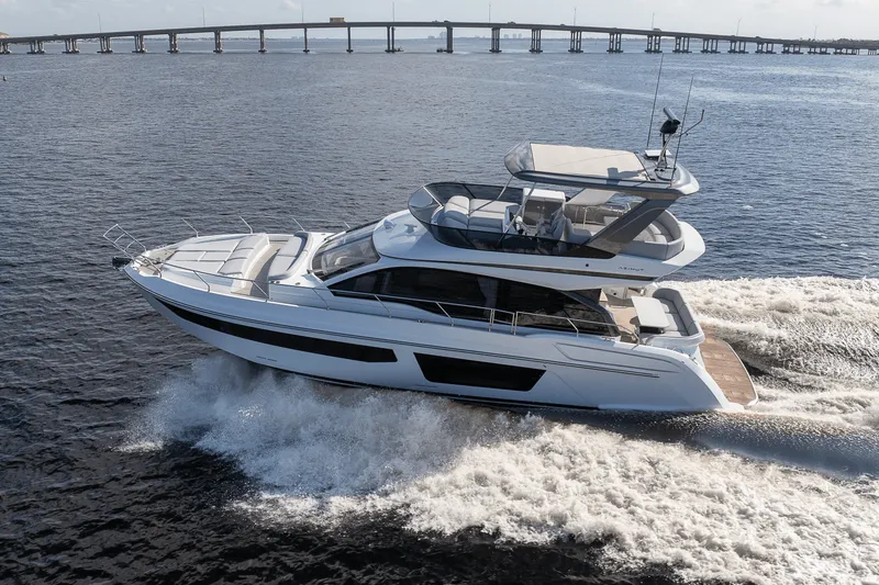 Slide: The Image of Azimut Fly 53 2026 - 66