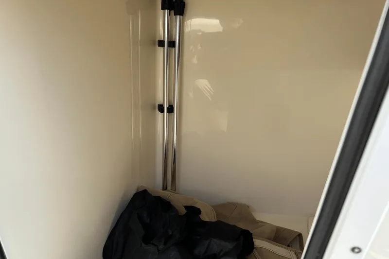 Slide: The Image of Scout 215 DORADO 2022 - 24