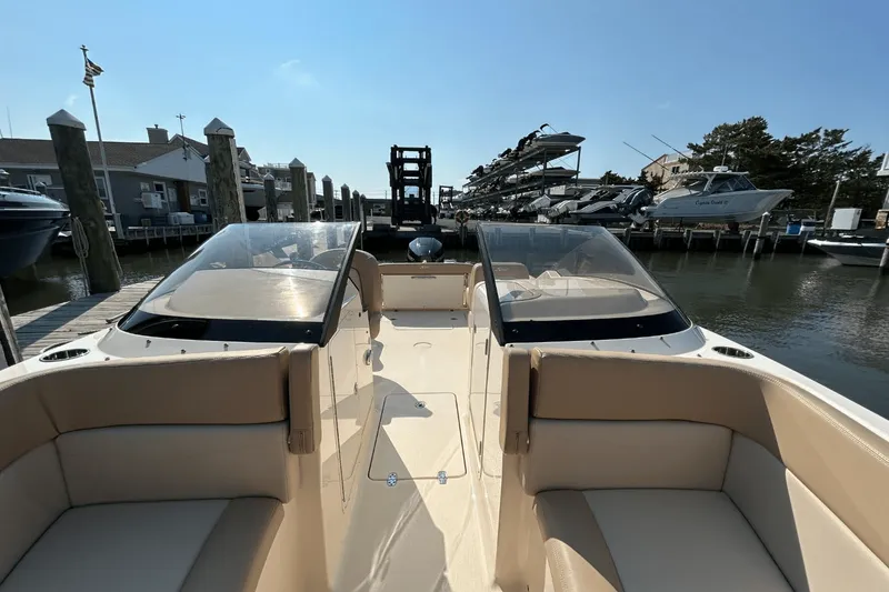 Slide: The Image of Scout 215 DORADO 2022 - 25