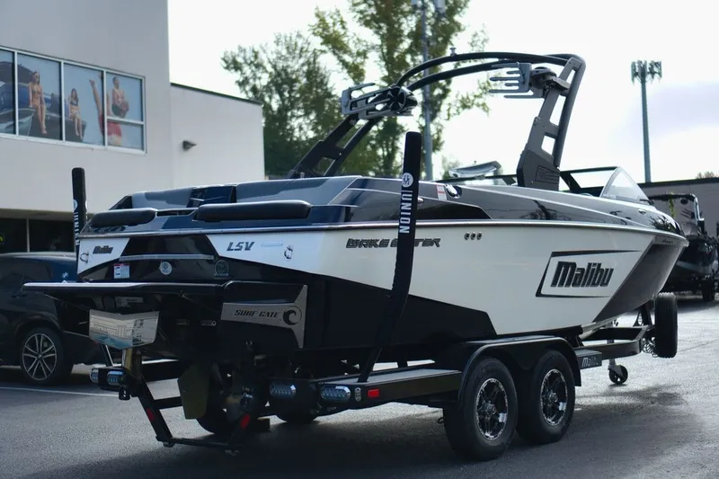 Slide: The Image of Malibu WAKESETTER 23LSV 2019 - 5