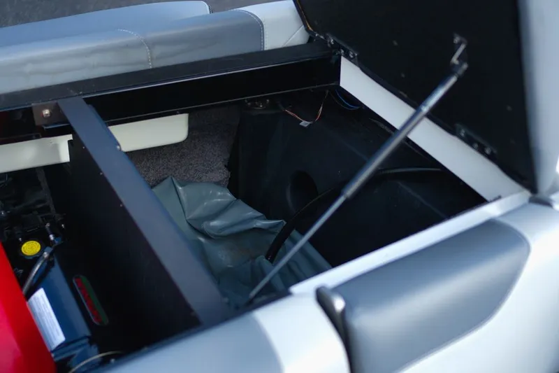 Slide: The Image of Malibu WAKESETTER 23LSV 2019 - 18