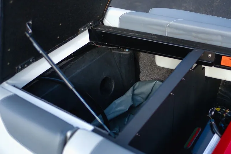 Slide: The Image of Malibu WAKESETTER 23LSV 2019 - 19