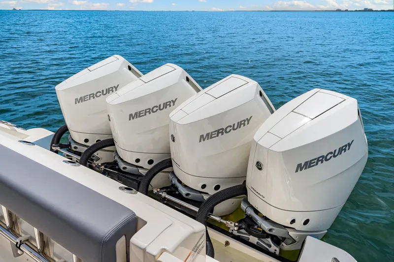 Slide: The Image of Boston Whaler 380 Realm 2025 - 14