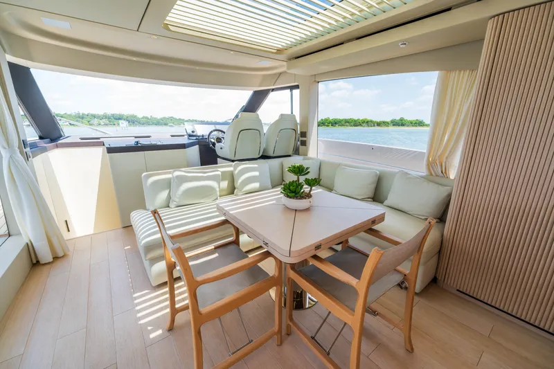 Slide: The Image of Azimut Seadeck 6 2025 - 29
