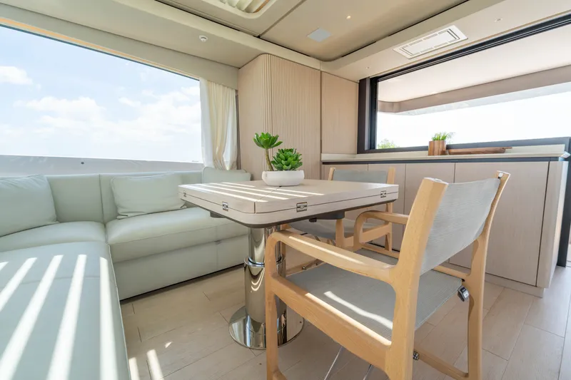 Slide: The Image of Azimut Seadeck 6 2025 - 26