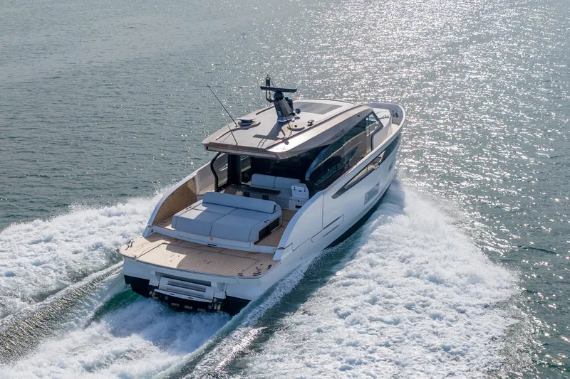 Slide: The Image of Azimut Seadeck 6 2025 - 1