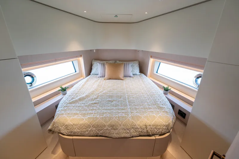 Slide: The Image of Azimut Seadeck 6 2025 - 51