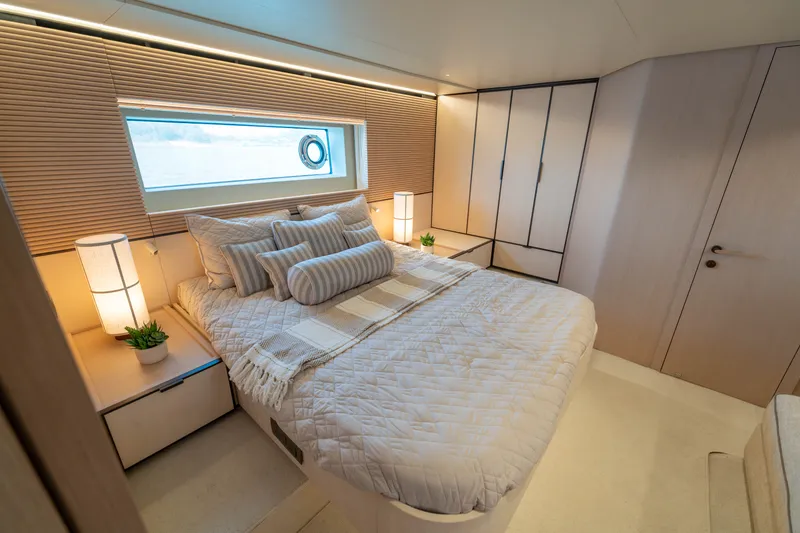 Slide: The Image of Azimut Seadeck 6 2025 - 42
