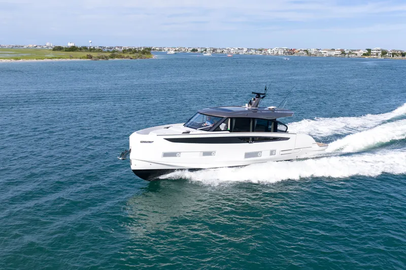Slide: The Image of Azimut Seadeck 6 2025 - 2