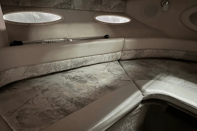 Slide: The Image of Sea Ray 280 SUN SPORT 1996 - 19