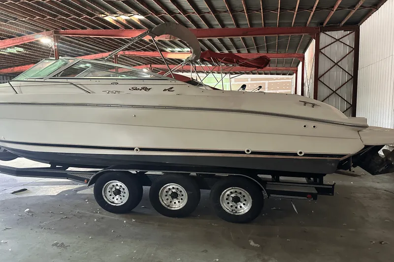 Slide: The Image of Sea Ray 280 SUN SPORT 1996 - 6