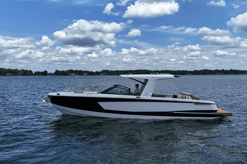 Slide: The Image of Aviara AV36 2024 - 1