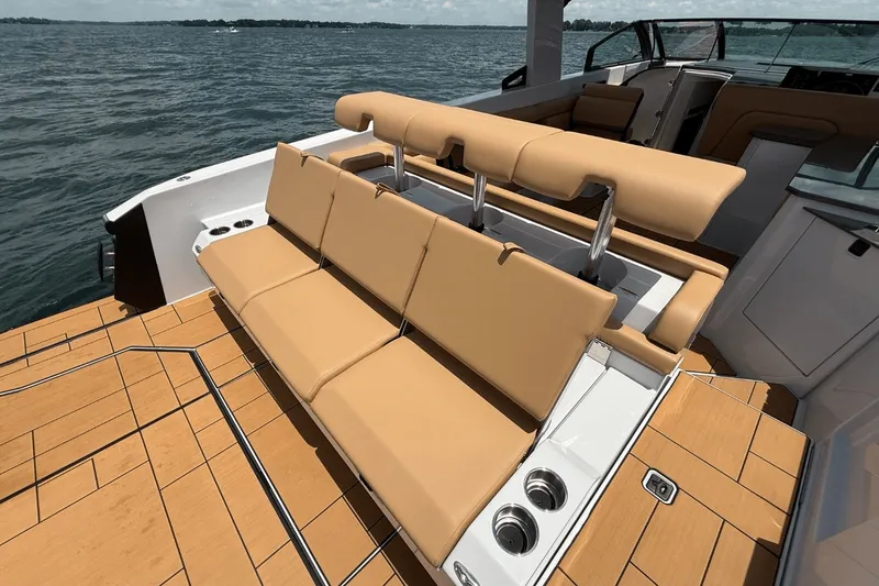 Slide: The Image of Aviara AV36 2024 - 14