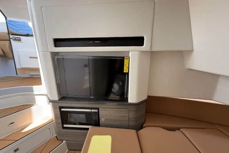 Slide: The Image of Aviara AV36 2024 - 29