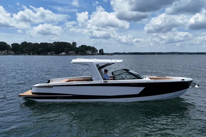 Slide: The Image of Aviara AV36 2024 - 7