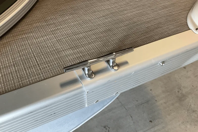 Slide: The Image of Bennington 22SSRX 2017 - 11