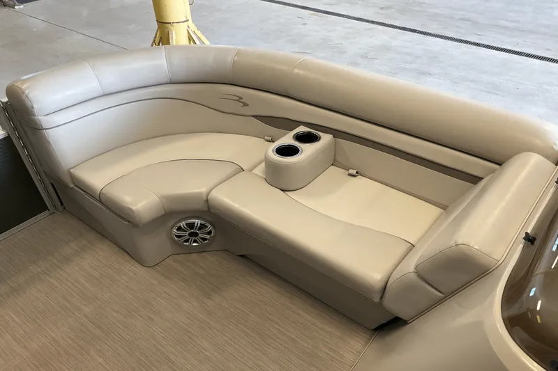 Slide: The Image of Bennington 22SSRX 2017 - 16