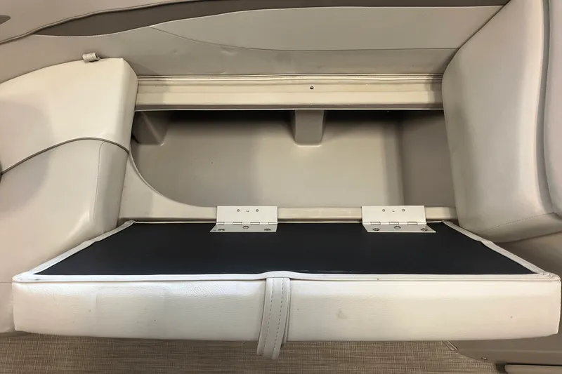 Slide: The Image of Bennington 22SSRX 2017 - 18