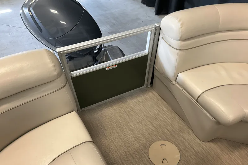 Slide: The Image of Bennington 22SSRX 2017 - 47