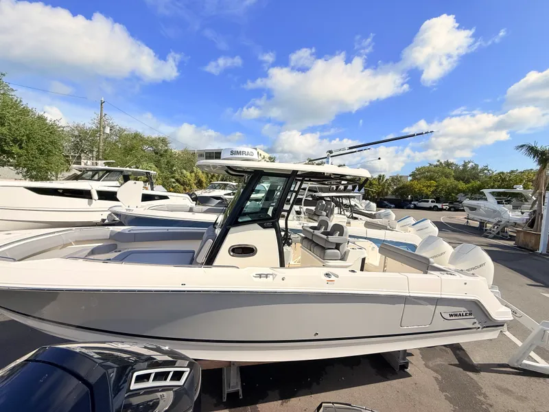 Slide: The Image of Boston Whaler 280 Outrage 2026 - 11