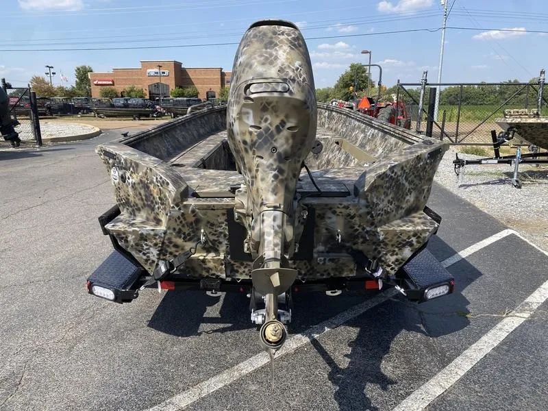 Slide: The Image of Excel 1651 RIVER WARRIOR 2026 - 3