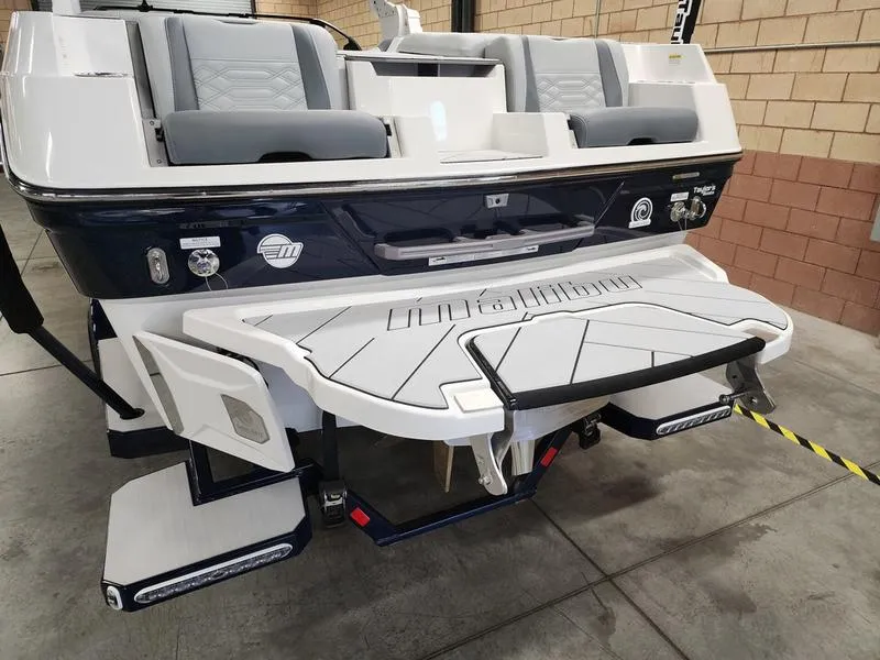 Slide: The Image of Malibu 26 LSV 2025 - 8