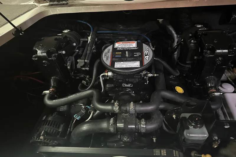 Slide: The Image of Stingray 198LX 2014 - 28