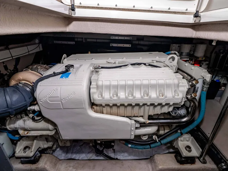 Slide: The Image of Sea Ray 500 Sundancer 2005 - 28
