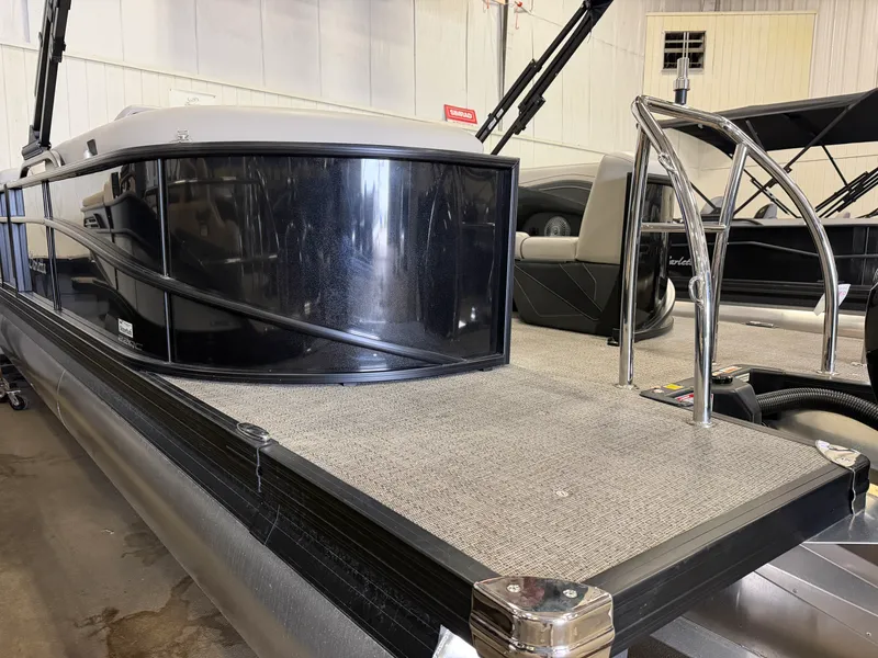 Slide: The Image of Barletta Cabrio 22 QC 2026 - 8