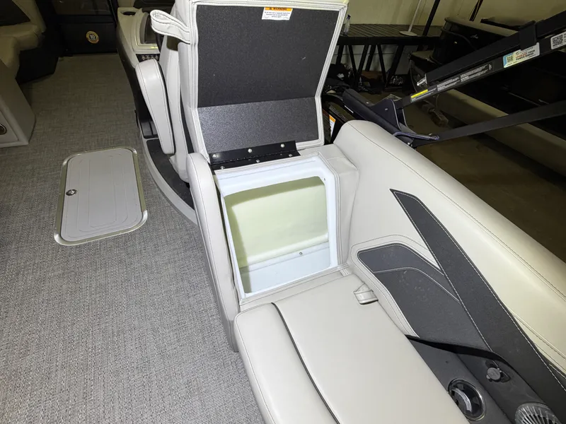 Slide: The Image of Barletta Cabrio 22 QC 2026 - 32