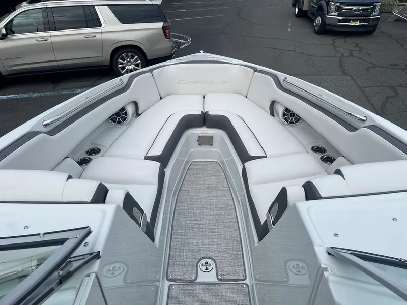 Slide: The Image of Crownline Boats 290 SS 2024 - 11