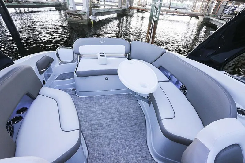 Slide: The Image of Crownline Boats 290 SS 2020 - 26