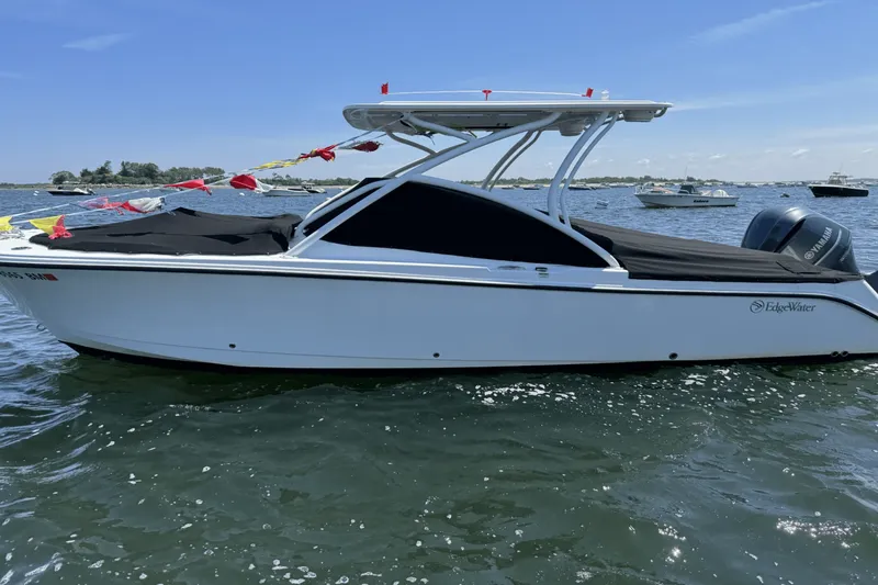 Slide: The Image of EdgeWater 248 CX 2021 - 3