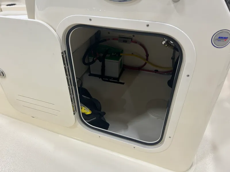 Slide: The Image of Scout 188 Sportfish 2026 - 14