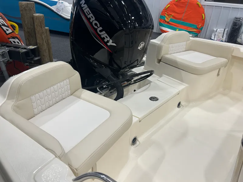 Slide: The Image of Scout 188 Sportfish 2026 - 25