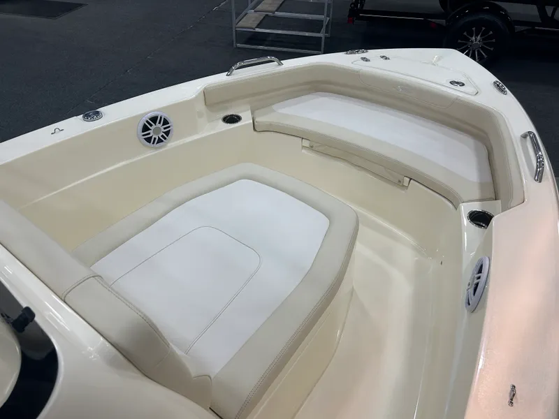 Slide: The Image of Scout 188 Sportfish 2026 - 7