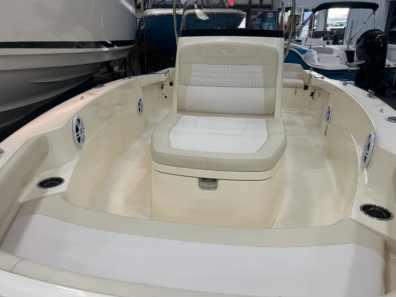 Slide: The Image of Scout 188 Sportfish 2026 - 8