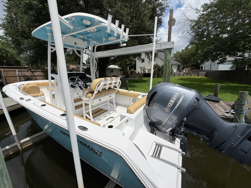 Slide: The Image of Sportsman HERITAGE 211 PLATINUM 2021 - 3