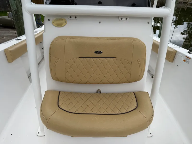 Slide: The Image of Sportsman HERITAGE 211 PLATINUM 2021 - 73