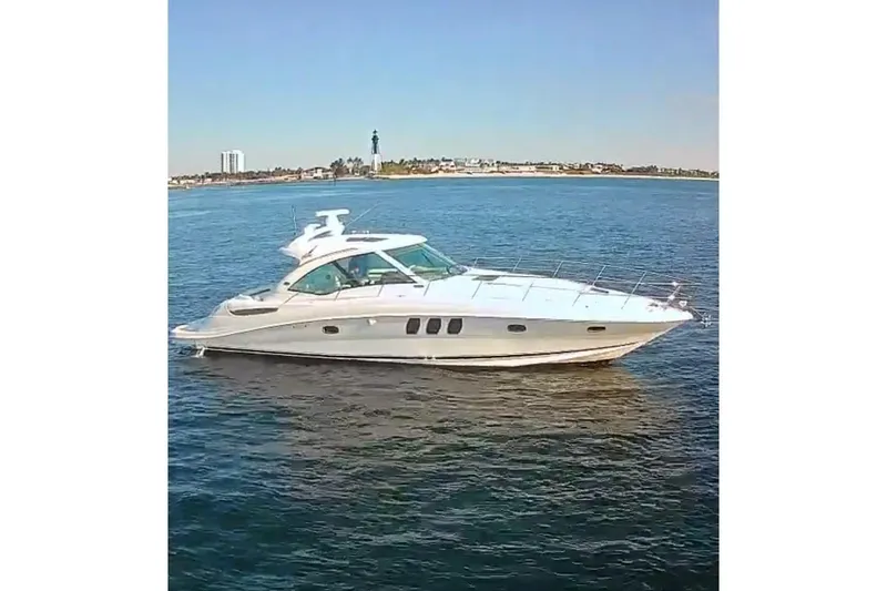 Slide: The Image of Sea Ray 48 Sundancer 2006 - 24