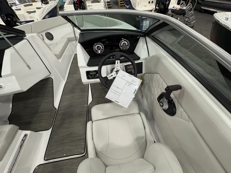 Slide: The Image of Four Winns H1 - FREEDOM 2026 - 19