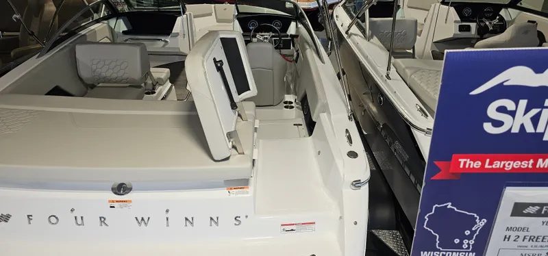 Slide: The Image of Four Winns H1 - FREEDOM 2026 - 7