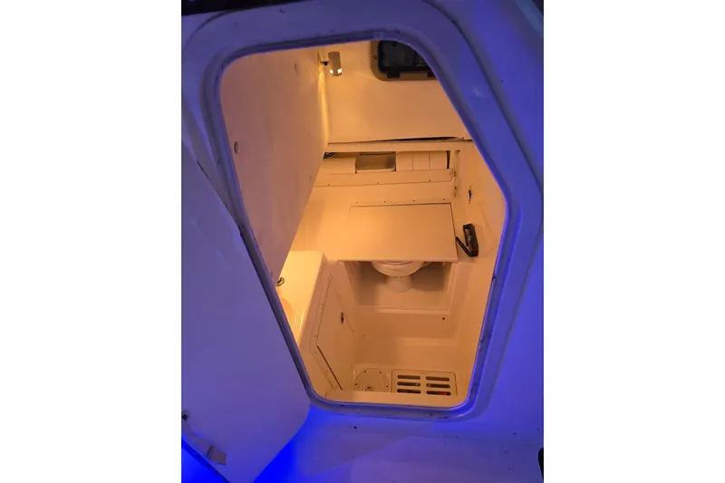 Slide: The Image of Cobia 312 Sport Cabin 2003 - 49