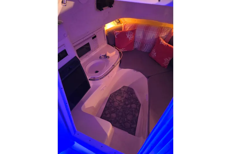 Slide: The Image of Cobia 312 Sport Cabin 2003 - 43