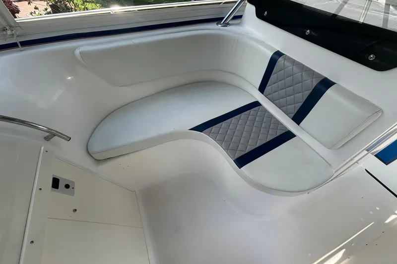 Slide: The Image of Cobia 312 Sport Cabin 2003 - 31