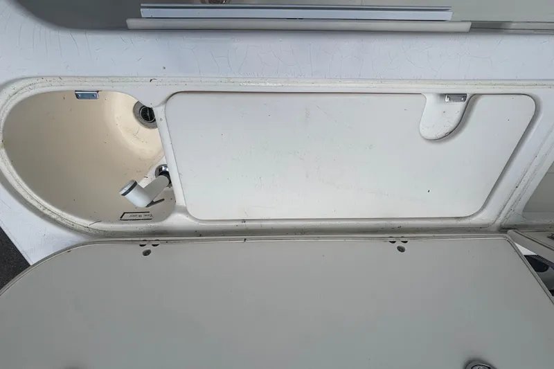 Slide: The Image of Cobia 312 Sport Cabin 2003 - 37