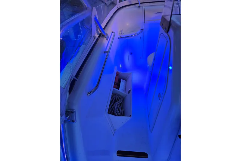 Slide: The Image of Cobia 312 Sport Cabin 2003 - 58